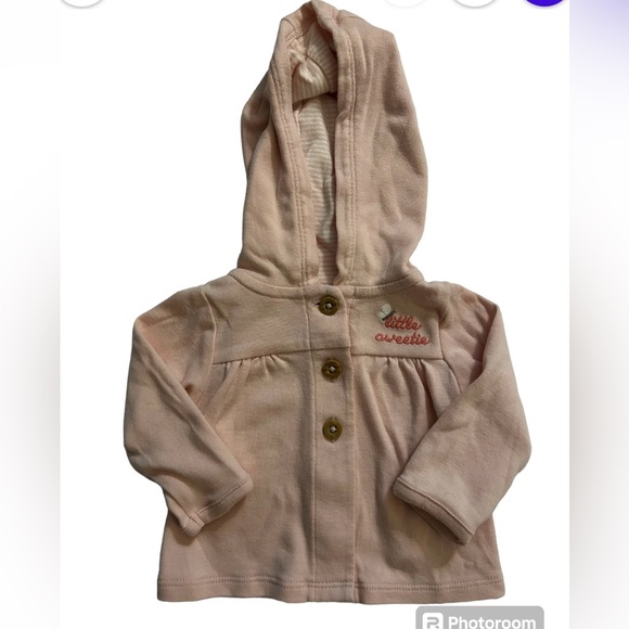 CARTERS Newborn dusty pink cotton hoodie with wood tone buttons- barely worn ! - Picture 1 of 3